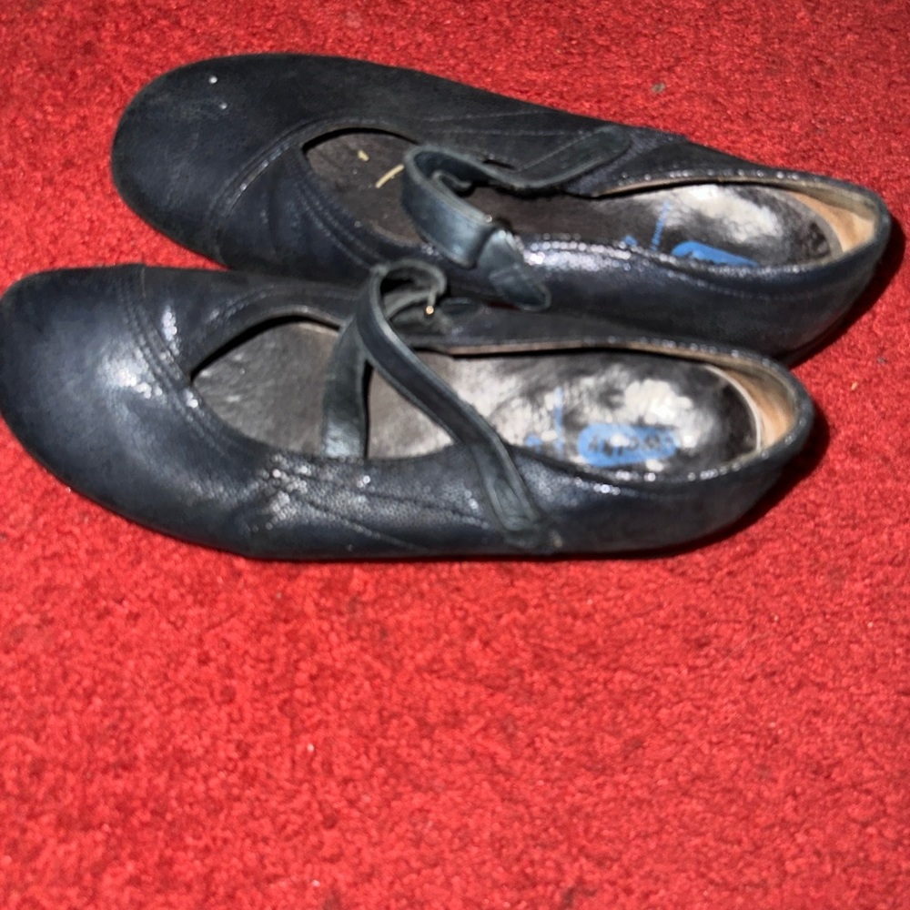 Mary Janes View 4